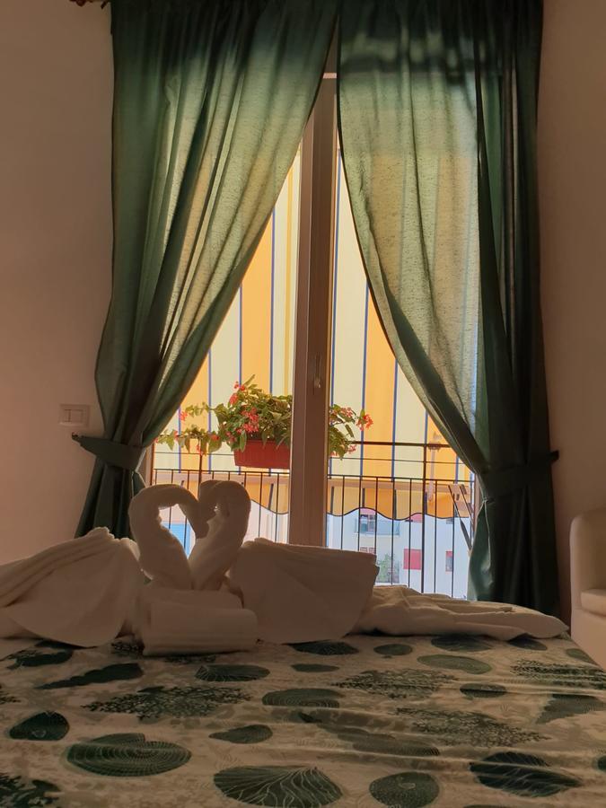 B&B La Rada Сорренто Экстерьер фото